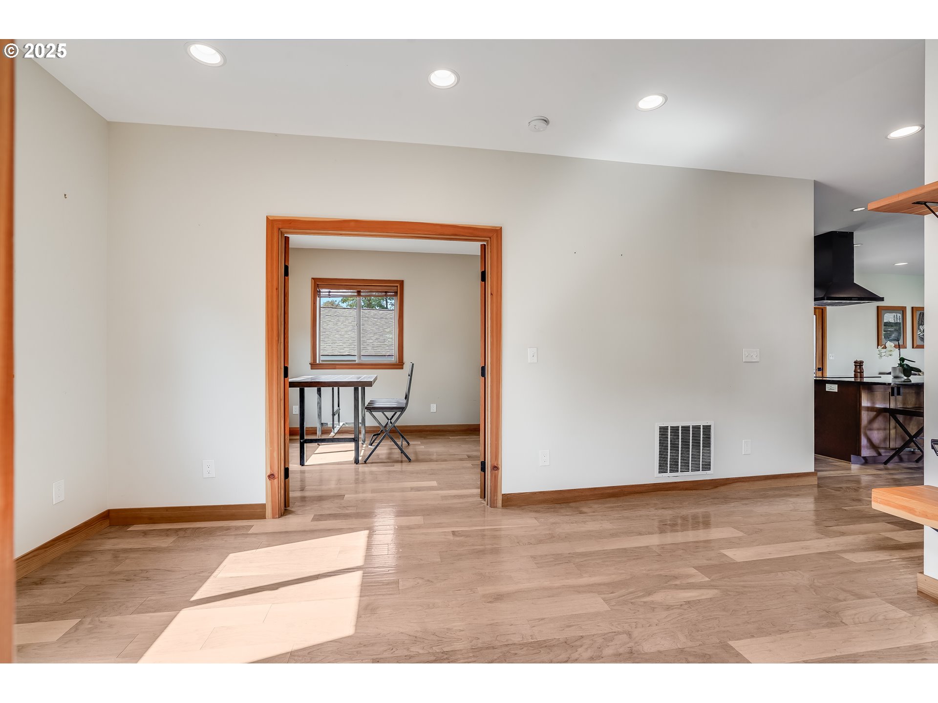 601 Lincoln Street The Dalles, OR 97058 - Photo 2 of 38 Gallery Image 2