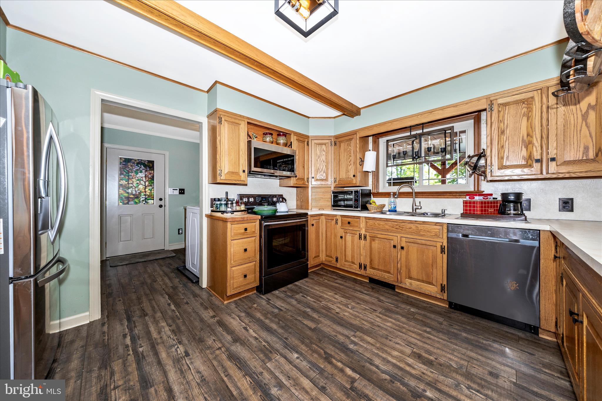 13008 Still Meadow Road Smithsburg, MD 21783 - Photo 28 of 60 Kitchen