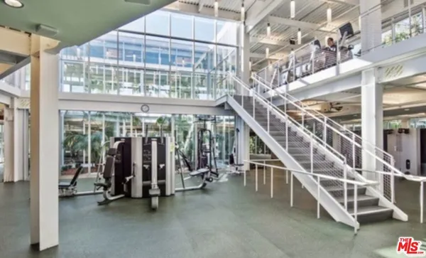 $3,995 | 6400 Crescent Parkway, Unit 113, Playa Vista, CA 90094