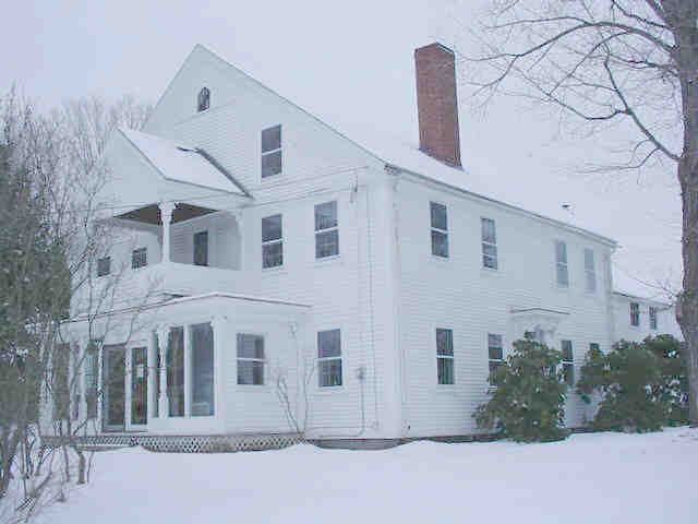 93 Mammoth Road Pelham, NH 03076 - Photo 1 of 2