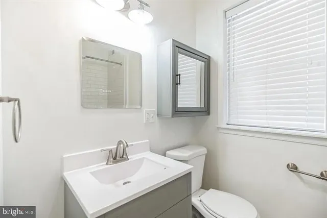 $2,100 | 2228 North Howard Street, Philadelphia, PA 19133