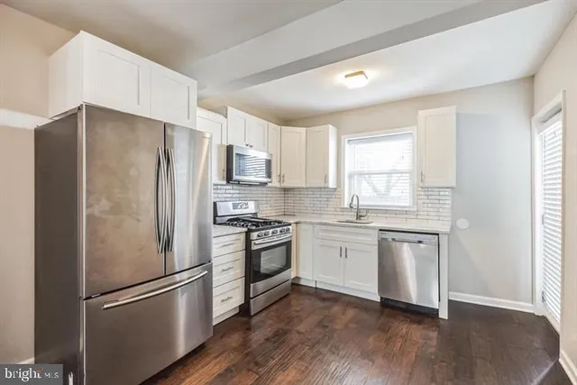 $2,100 | 2228 North Howard Street, Philadelphia, PA 19133