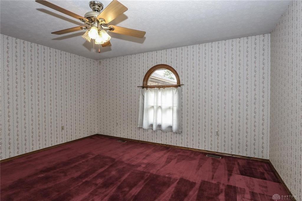 255 Tetbury Road Troy, OH 45373 - Photo 13 of 30