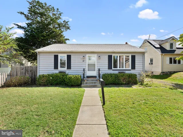 $2,500 | 41 Cherry Street, Medford, NJ 08055