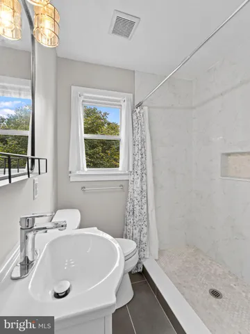 $2,500 | 41 Cherry Street, Medford, NJ 08055