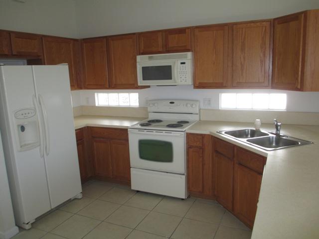 1052 Center Stone Lane Riviera Beach, FL 33404 - Photo 6 of 21 Additional Photo