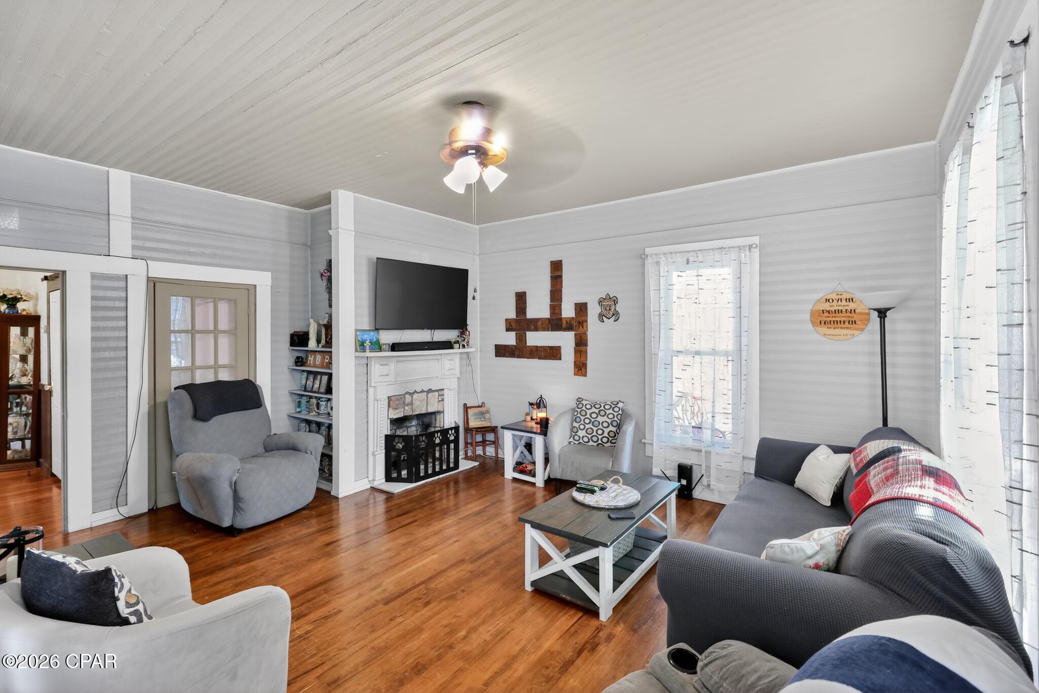 873 Main Street Chipley, FL 32428 - Photo 6 of 35