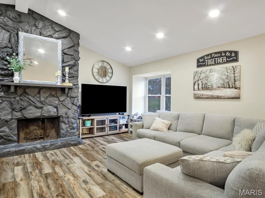 2010 Raintree Trail Collinsville, IL 62234 - Photo 7 of 30