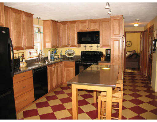 48 Countryside Road Grafton, MA 01536 - Photo 15 of 16 Gallery Image 15