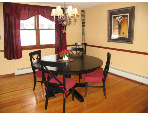 48 Countryside Road Grafton, MA 01536 - Photo 4 of 16 Gallery Image 4