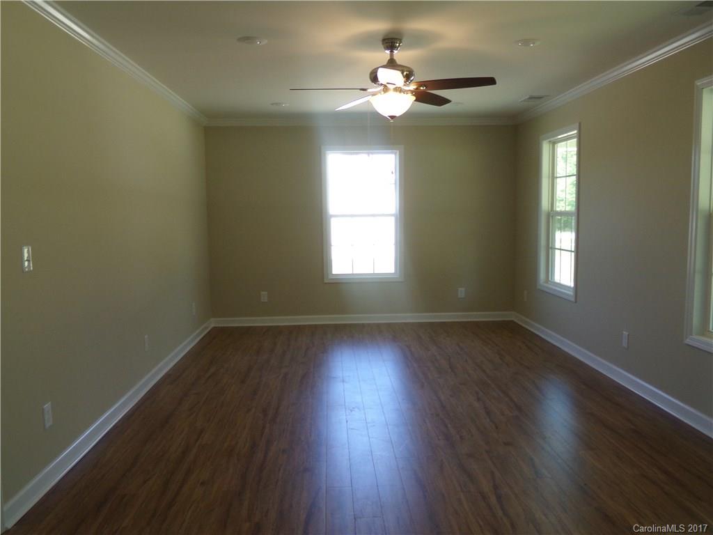 505 West Armory Road Jefferson, SC 29718 - Photo 7 of 16 Gallery Image 7