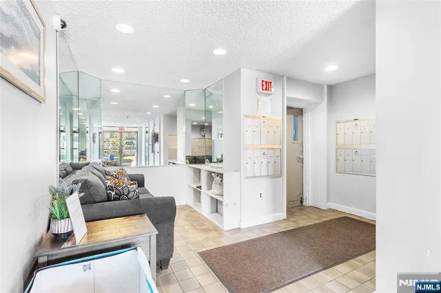 $330,000 | 10 Orchard Street, Unit 3E, Hackensack, NJ 07601