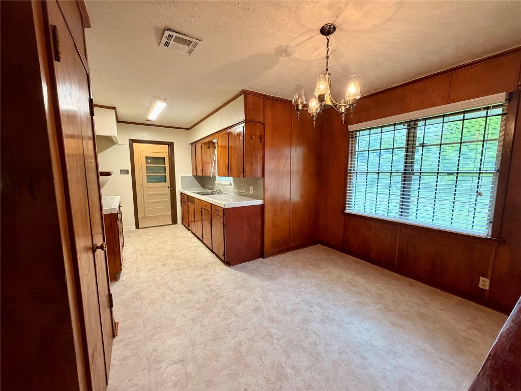 6211 Schevers Street Houston, TX 77087 - Photo 21 of 28