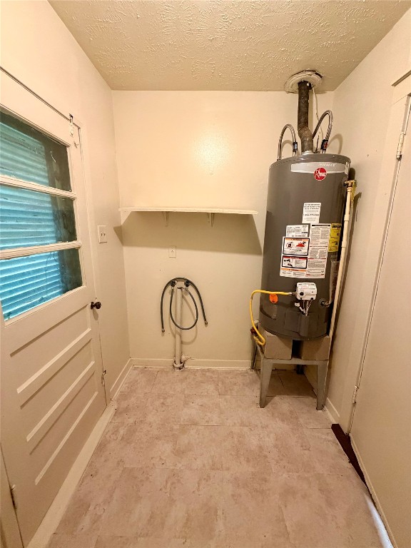 6211 Schevers Street Houston, TX 77087 - Photo 25 of 28 a bathroom with a sink and a mirror