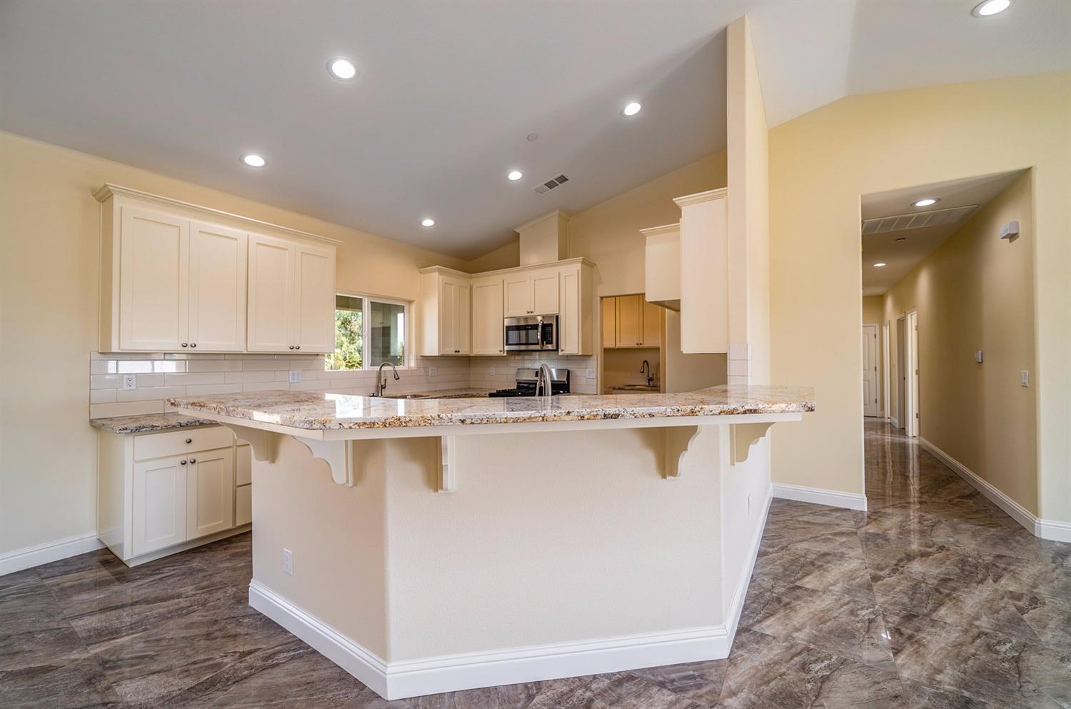 16750 Paula Road Madera, CA 93636 - Photo 8 of 47 Gallery Image 8