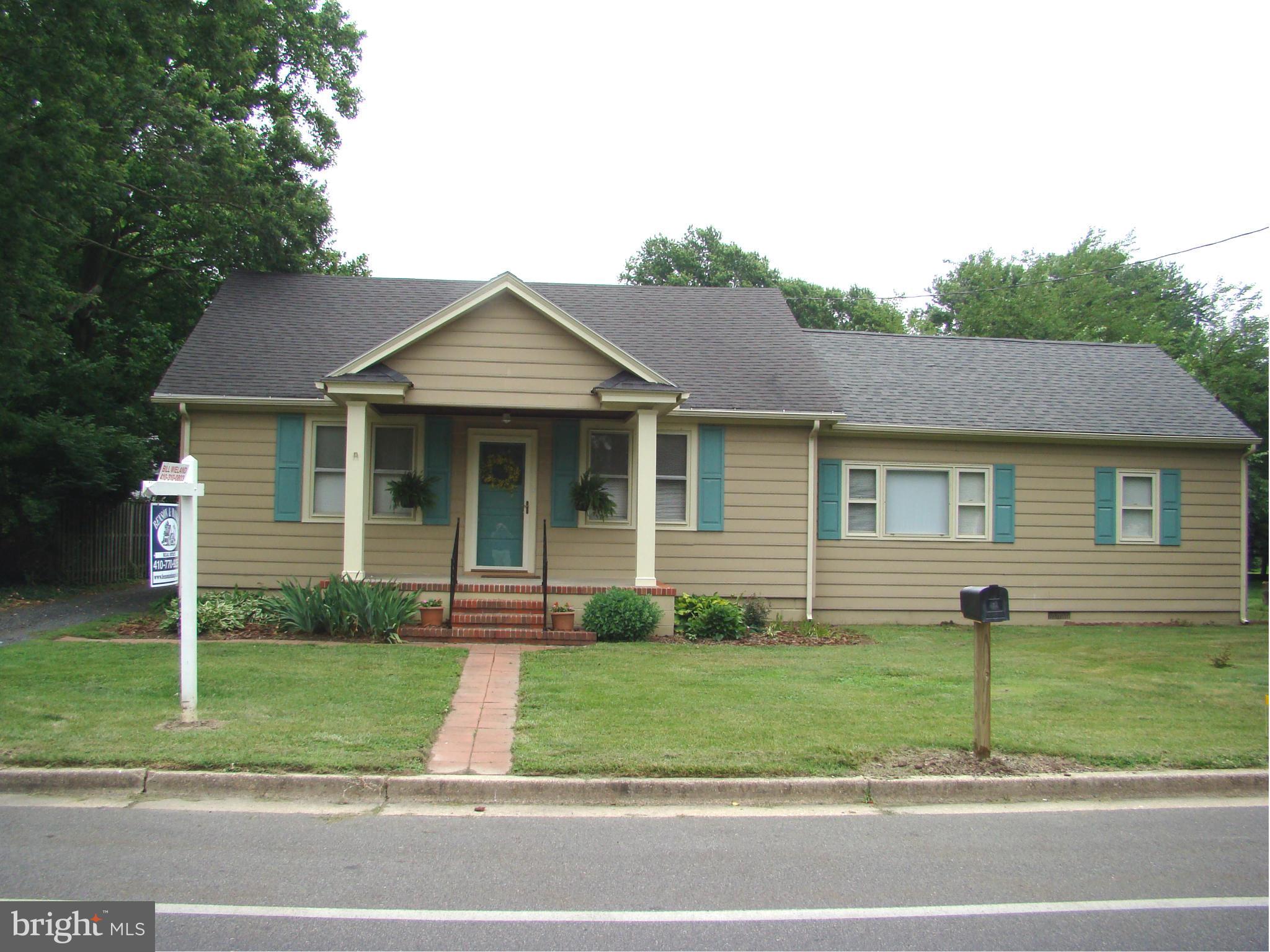 Exterior (Front)