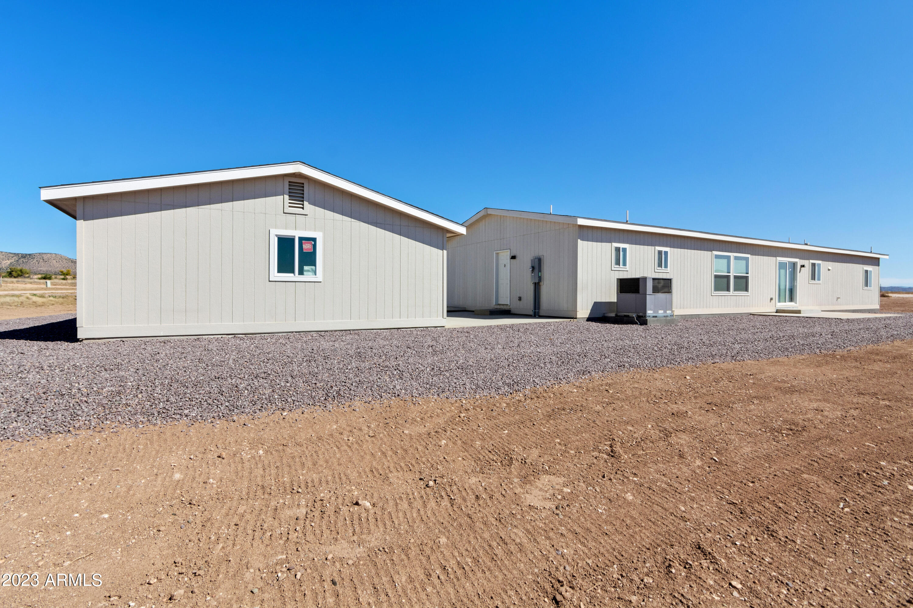 26496 North Feather Mountain Road Paulden, AZ 86334 - Photo 5 of 32 05
