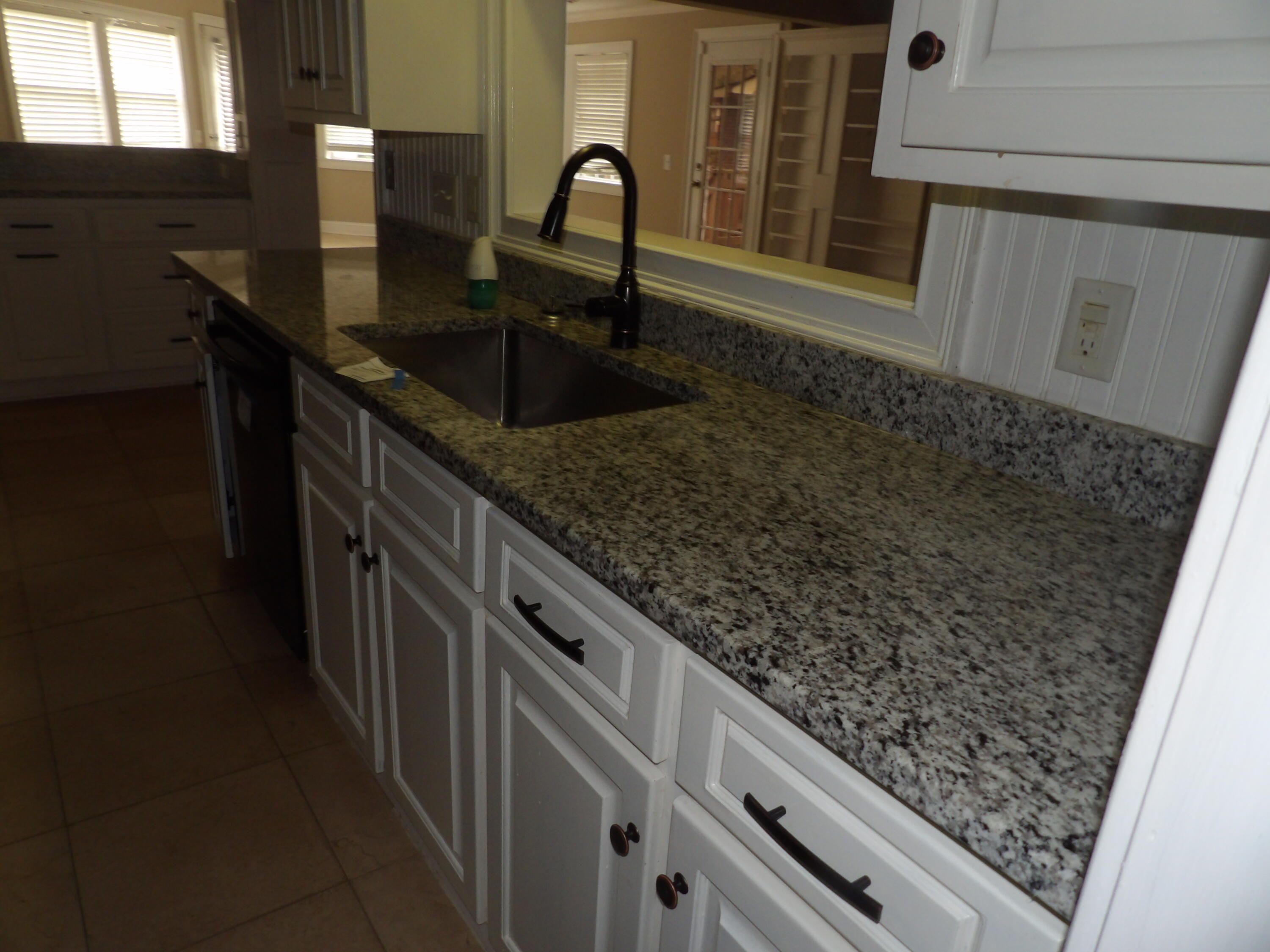100 Nighthawk Lane Summerville, SC 29485 - Photo 4 of 12 181_6715