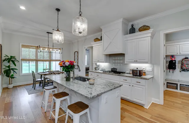 $639,900 | 758 Cotton Creek Trail, Brandon, MS 39047