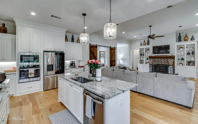 $639,900 | 758 Cotton Creek Trail, Brandon, MS 39047