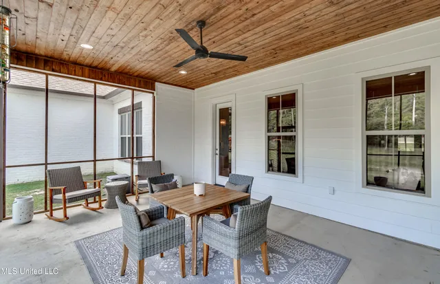 $639,900 | 758 Cotton Creek Trail, Brandon, MS 39047