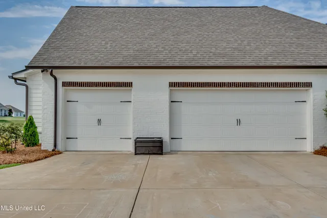 $639,900 | 758 Cotton Creek Trail, Brandon, MS 39047