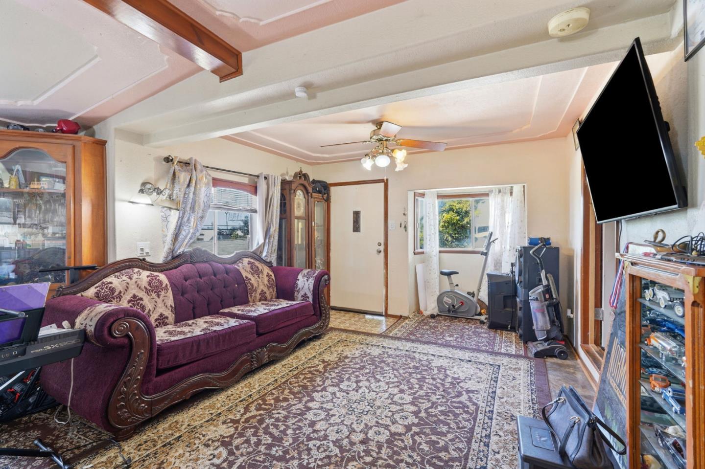 10128 Clayton Road San Jose, CA 95127 - Photo 6 of 50