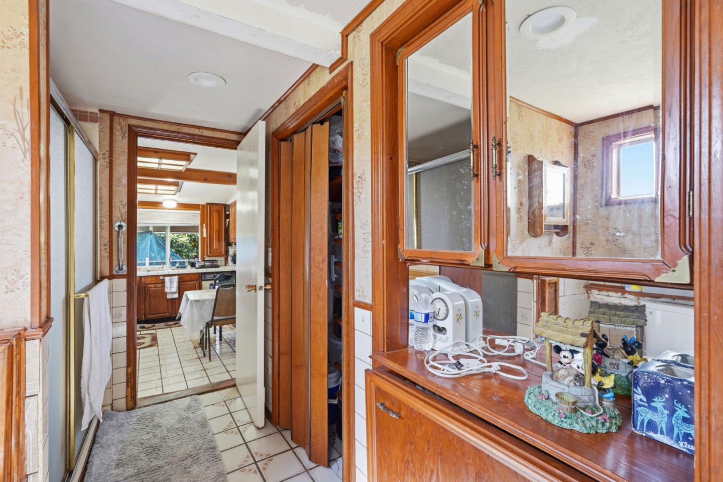 10128 Clayton Road San Jose, CA 95127 - Photo 10 of 50