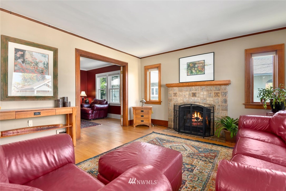 511 North 80th Street Seattle, WA 98103 - Photo 4 of 25 Gallery Image 4