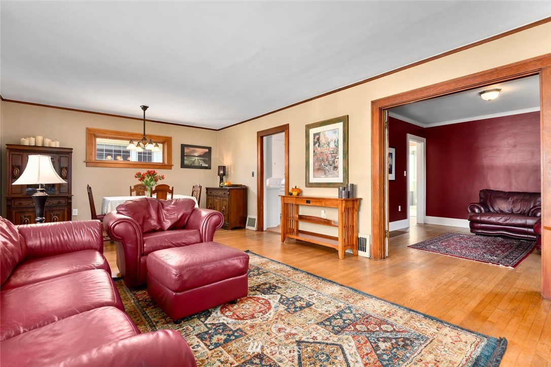 511 North 80th Street Seattle, WA 98103 - Photo 7 of 25 Gallery Image 7