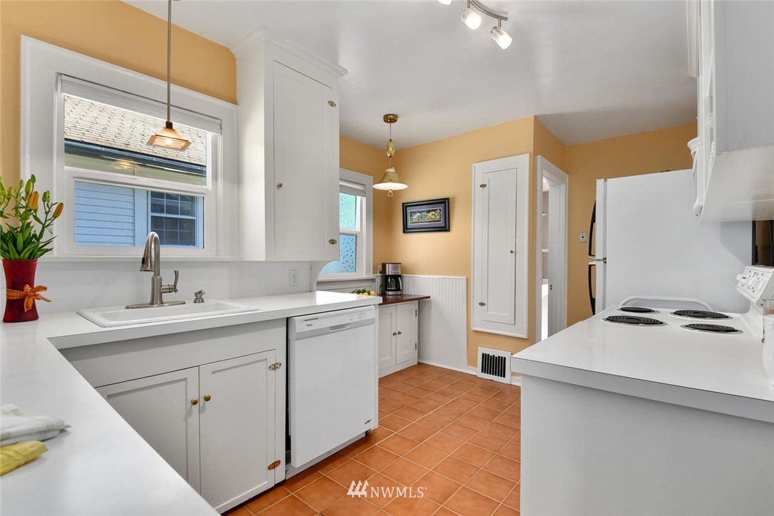 511 North 80th Street Seattle, WA 98103 - Photo 10 of 25 Gallery Image 10