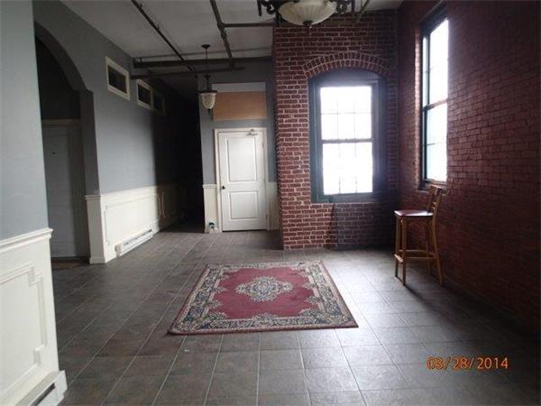 82 Winter Street, Unit 2 Worcester, MA 01604 - Photo 3 of 10