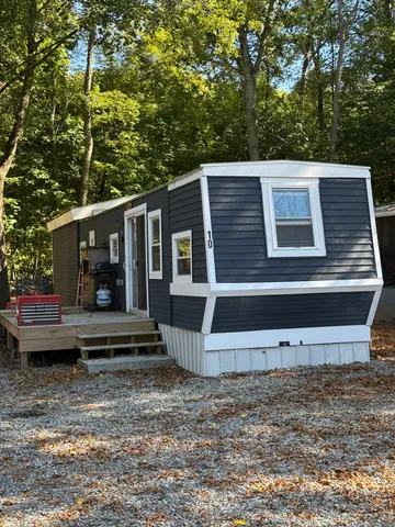 $79,900 | 10 Conrad's Park, Killingly, CT 06241