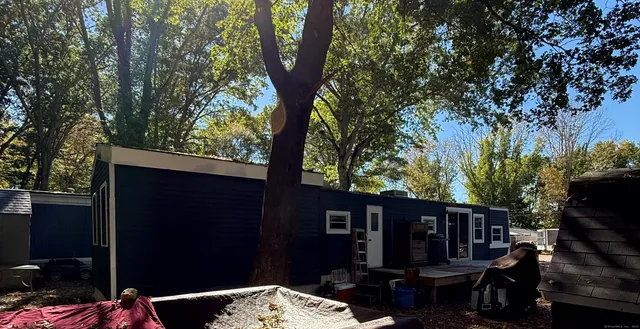 $79,900 | 10 Conrad's Park, Killingly, CT 06241