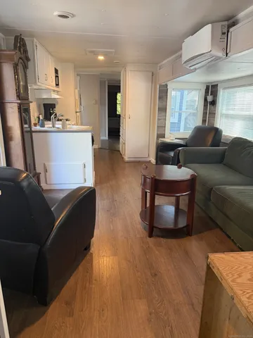 $79,900 | 10 Conrad's Park, Killingly, CT 06241