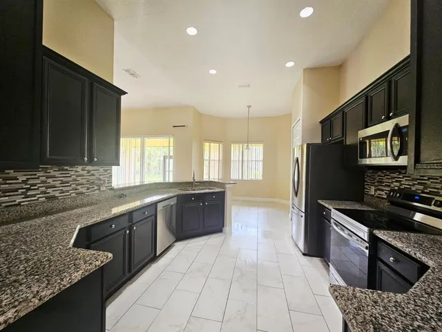 $430,000 | 3834 Golden Feather Way, Kissimmee, FL 34746