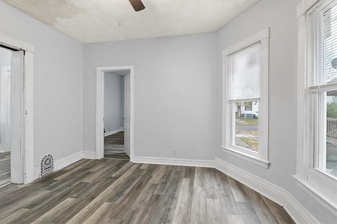 47 Austin Street Rochester, NY 14606 - Photo 17 of 24