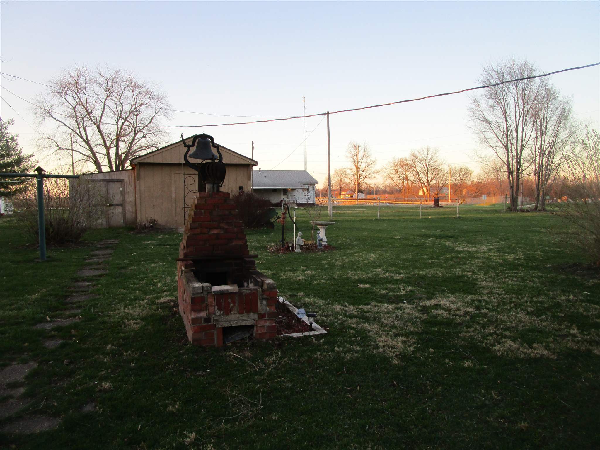 109 East 8th Street Canton, IL 61520 - Photo 8 of 50