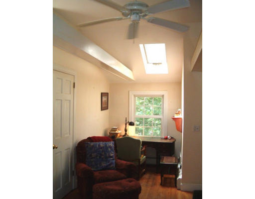101 Blue Hills Road Amherst, MA 01002 - Photo 28 of 30 Gallery Image 28