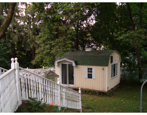 101 Blue Hills Road Amherst, MA 01002 - Photo 5 of 30 Gallery Image 5