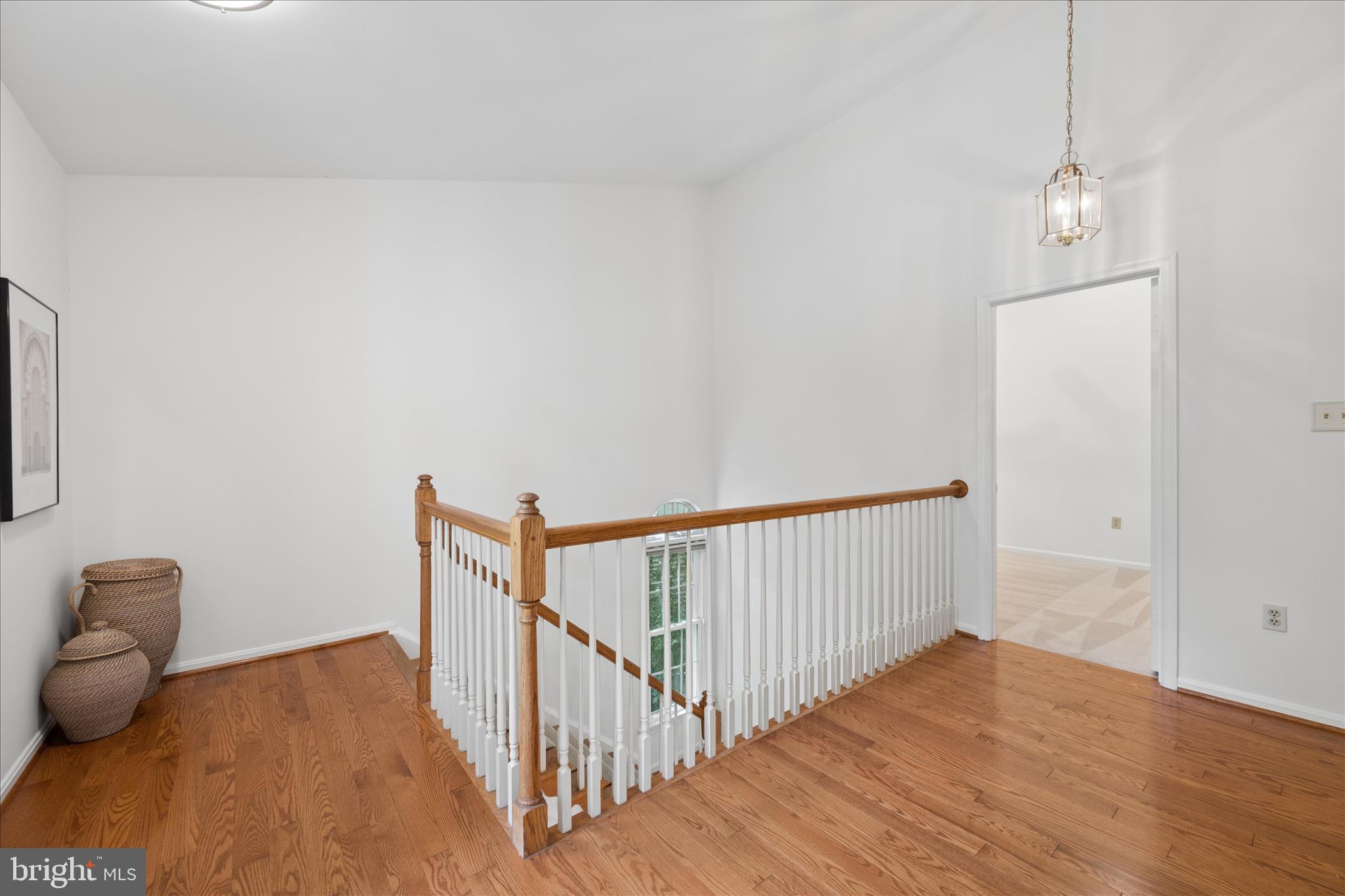 8900 Ellsworth Court Silver Spring, MD 20910 - Photo 49 of 86 Bedroom level landing