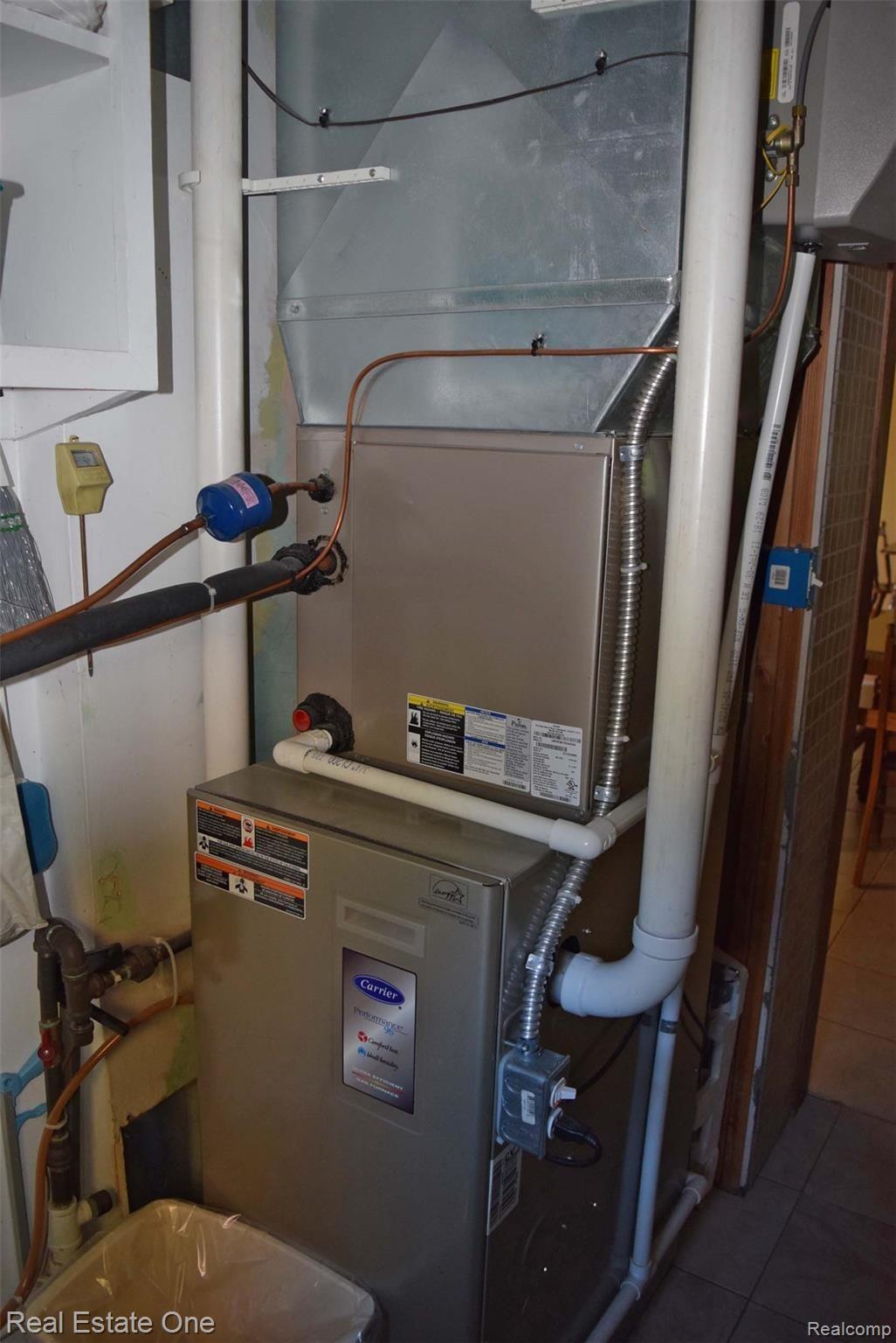 6310 Greer Road West Bloomfield, MI 48324 - Photo 28 of 33 Updated high efficient furnace.