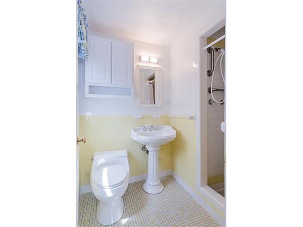 9 Whittier Road Lexington, MA 02420 - Photo 15 of 19 Gallery Image 15