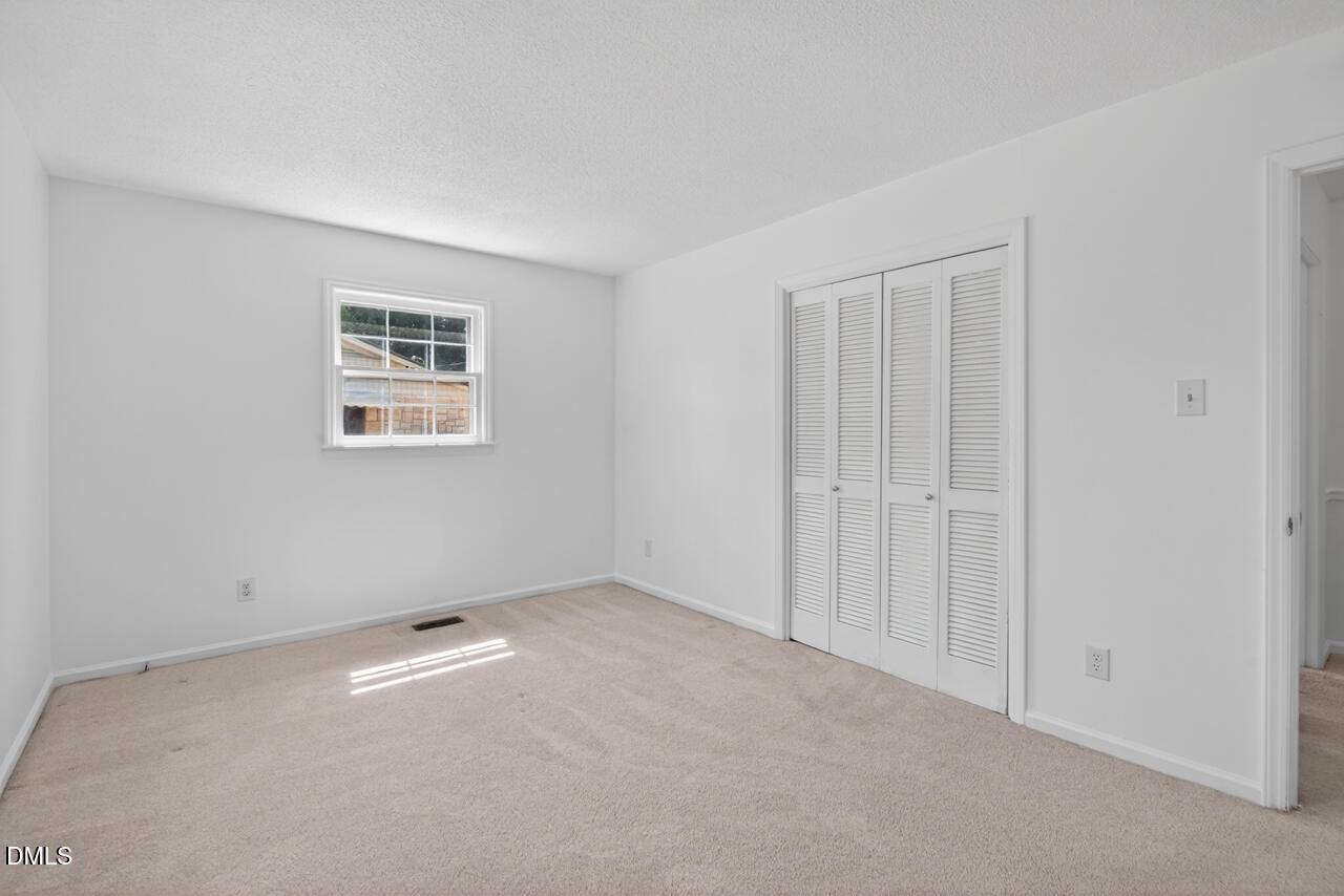 4905 Reigal Wood Road Durham, NC 27712 - Photo 30 of 40