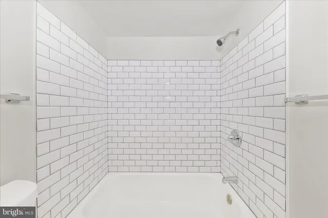 $245,000 | 3316 Woodburn Village Drive, Unit 12, Annandale, VA 22003