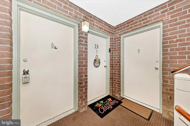 $245,000 | 3316 Woodburn Village Drive, Unit 12, Annandale, VA 22003