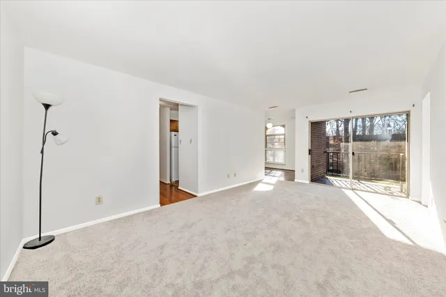 $245,000 | 3316 Woodburn Village Drive, Unit 12, Annandale, VA 22003