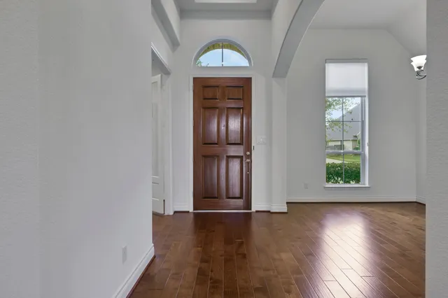 $695,000 | 18610 Winterton Cliff Court, Cypress, TX 77429