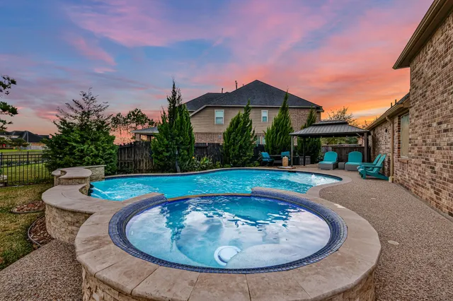 $695,000 | 18610 Winterton Cliff Court, Cypress, TX 77429