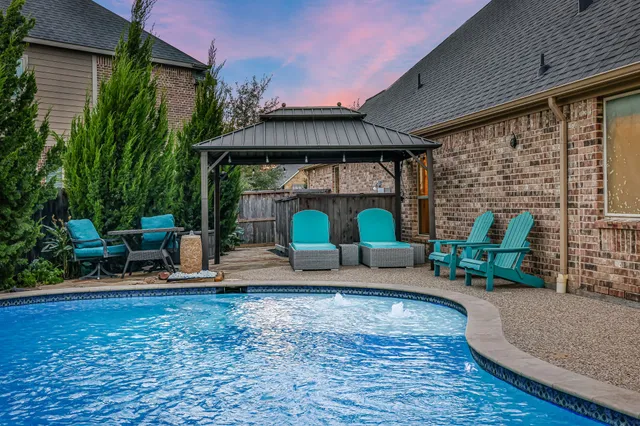 $695,000 | 18610 Winterton Cliff Court, Cypress, TX 77429